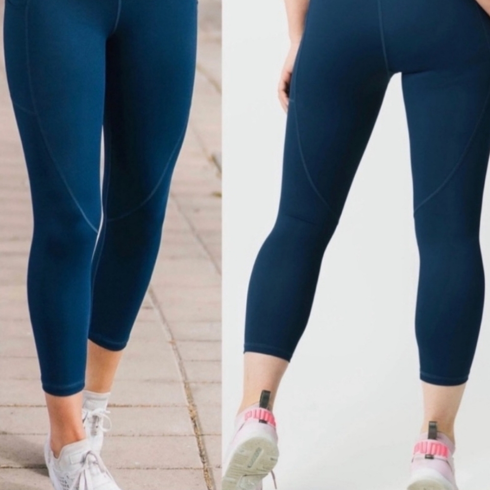 Zyia Navy Blue Crop Leggings w/ Pockets Size 6-8